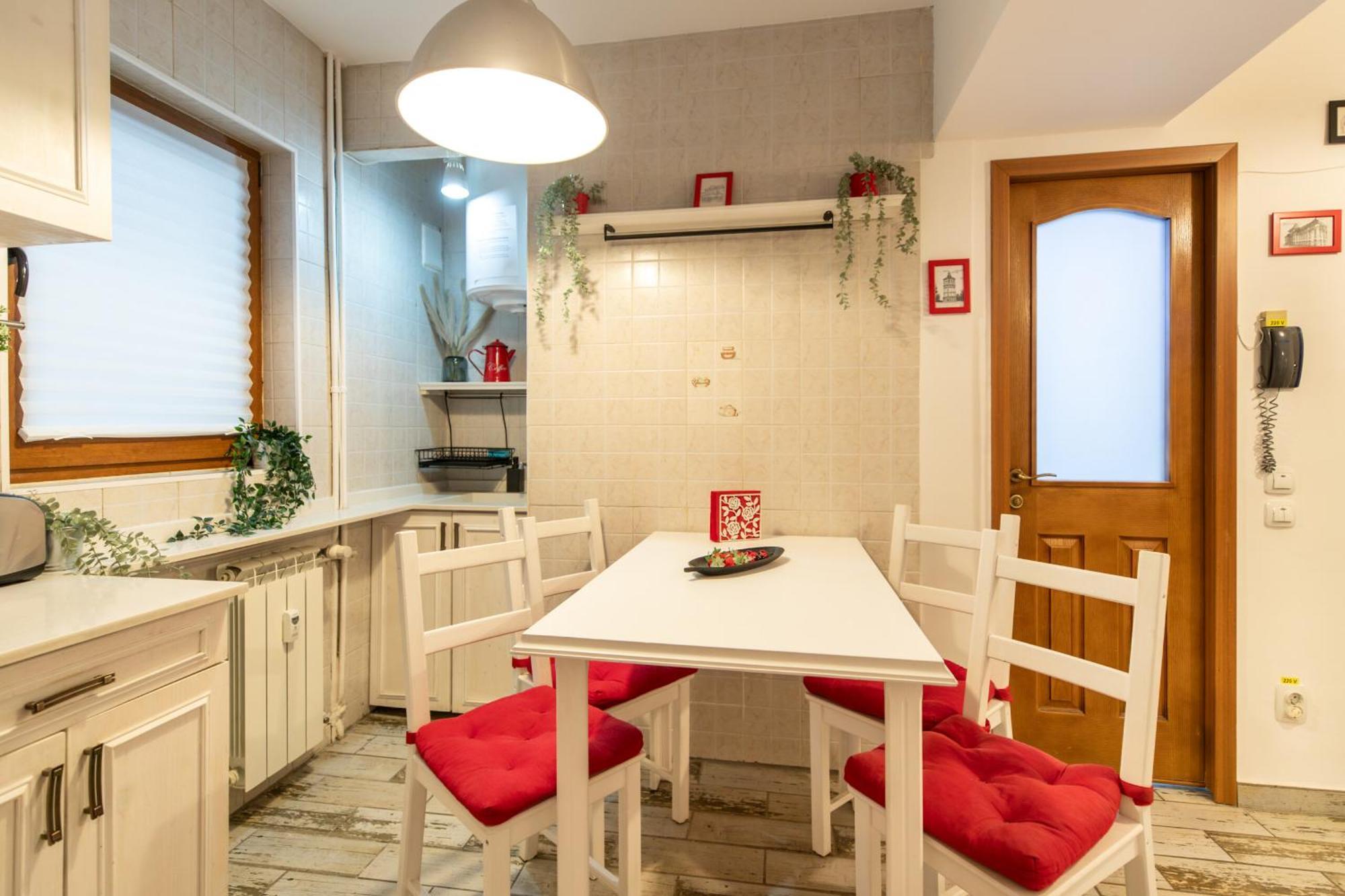 2Br Apartment At Piata Natiunilor Unite: Perfect For City Center Stays Βουκουρέστι Εξωτερικό φωτογραφία
